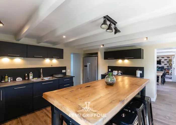 Dom wakacyjny La Maison Joselise 4 Family & Countryside 10 Guests *